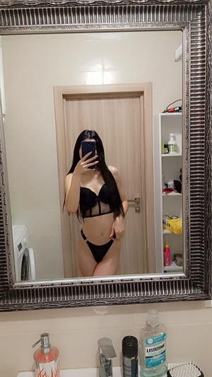 Katta jinsiy aloqa mashinalari bilan porno tomosha qiling