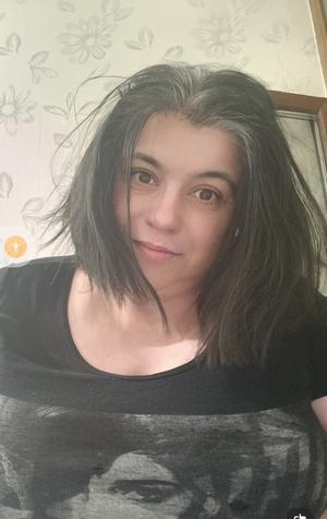 Әйел мүшесі сорғы Жалаңаш құдайдың суреті